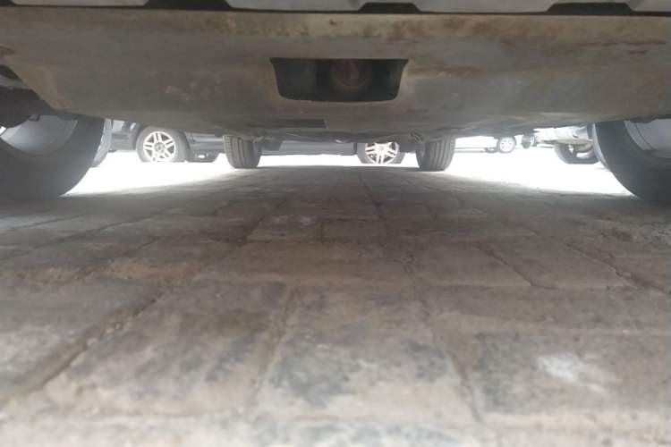 Used Volkswagen Bora 2013 1.6L Manual Comfort Model Chassis Front