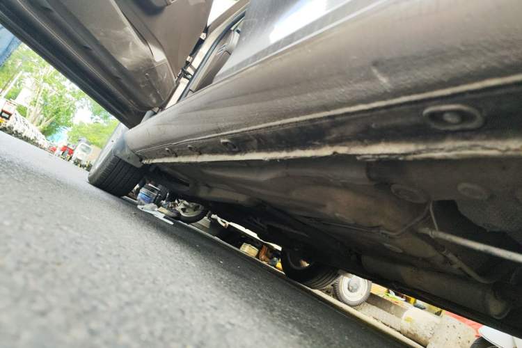Used Volkswagen Bora 2013 1.4T Manual Comfort Model Chassis Rear Left