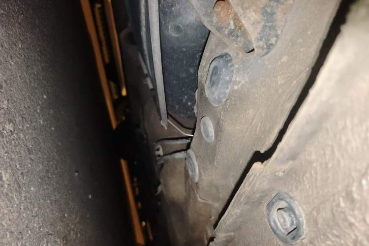 Used Volkswagen Bora 2013 1.6L Automatic Comfort Model Chassis Rear Right