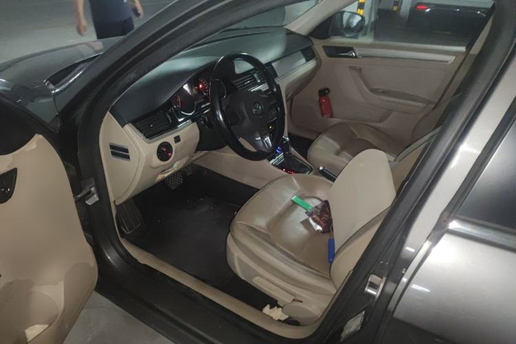 Used Volkswagen Bora 2013 1.6L Automatic Comfort Model Driver Seat