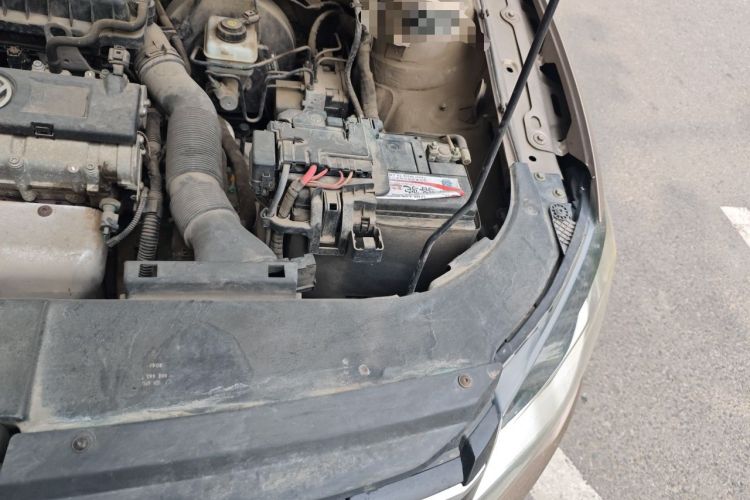 Used Volkswagen Bora 2013 1.6L Automatic Comfort Model Engine Bay Left