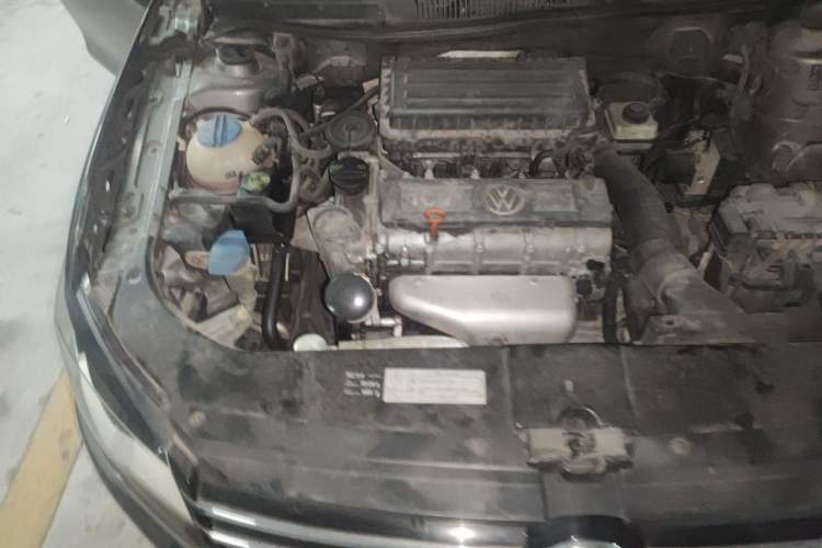 Used Volkswagen Bora 2013 1.6L Automatic Comfort Model Engine Bay Right