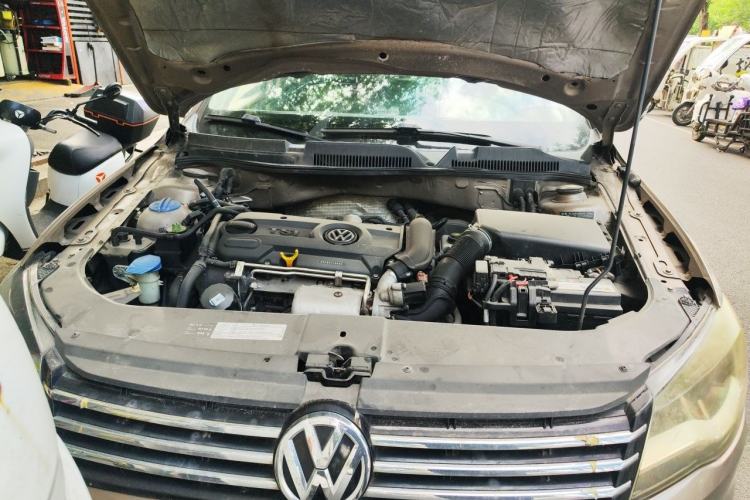 Used Volkswagen Bora 2013 1.4T Manual Comfort Model Engine Bay