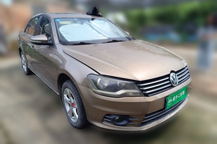Used Volkswagen Bora 2013 1.6L Manual Comfort Model Front Right 45 Deg