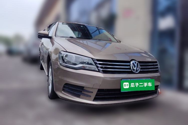 Used Volkswagen Bora 2013 1.6L Automatic Fashion Model Front Right 45 Deg