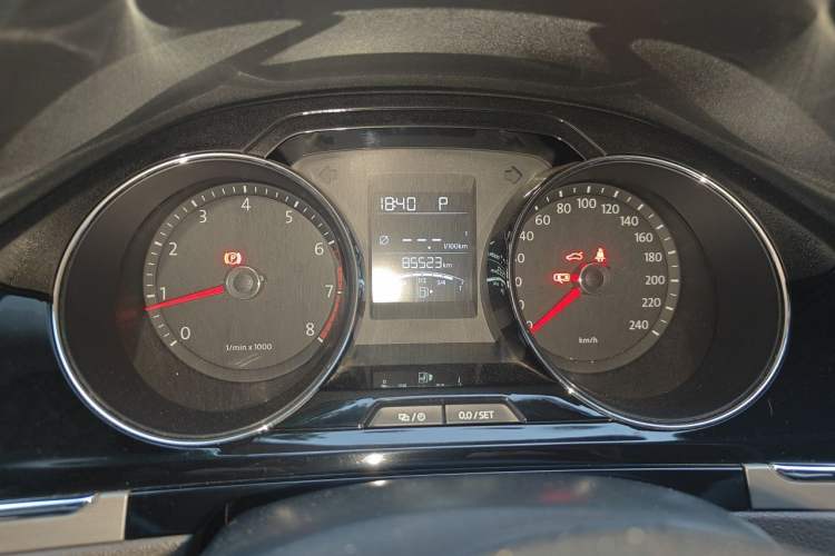 Used Volkswagen Bora 2013 1.4T Automatic Comfort Model Instrument Cluster
