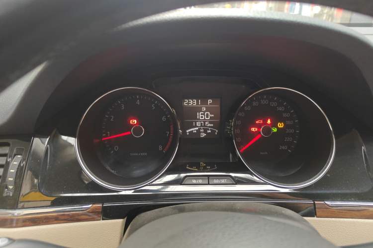 Used Volkswagen Bora 2013 1.6L Automatic Luxury Model Instrument Cluster