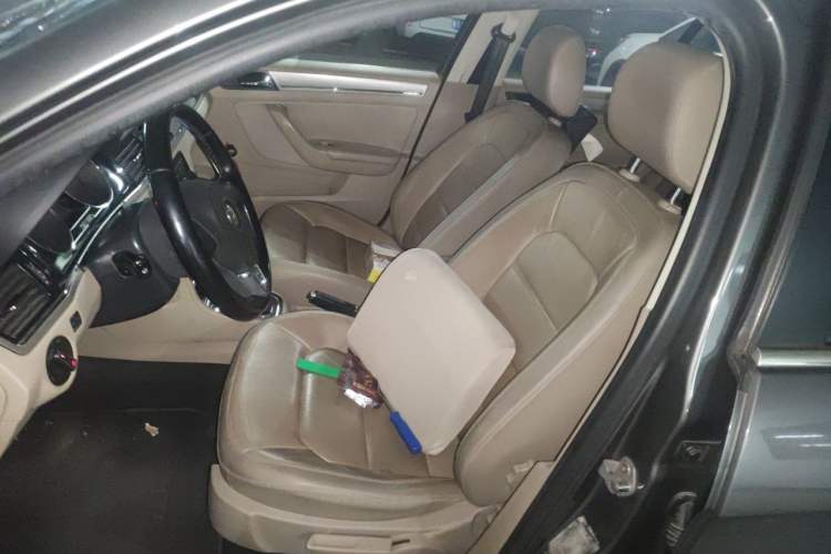 Used Volkswagen Bora 2013 1.6L Automatic Comfort Model Left Front Seat