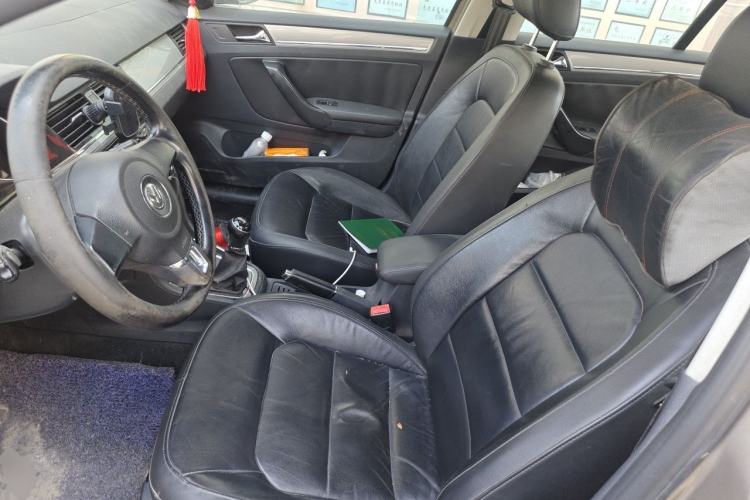 Used Volkswagen Bora 2013 1.6L Manual Comfort Model Left Front Seat