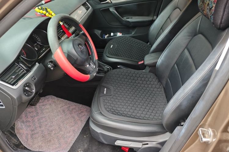 Used Volkswagen Bora 2013 1.6L Automatic Comfort Model Left Front Seat