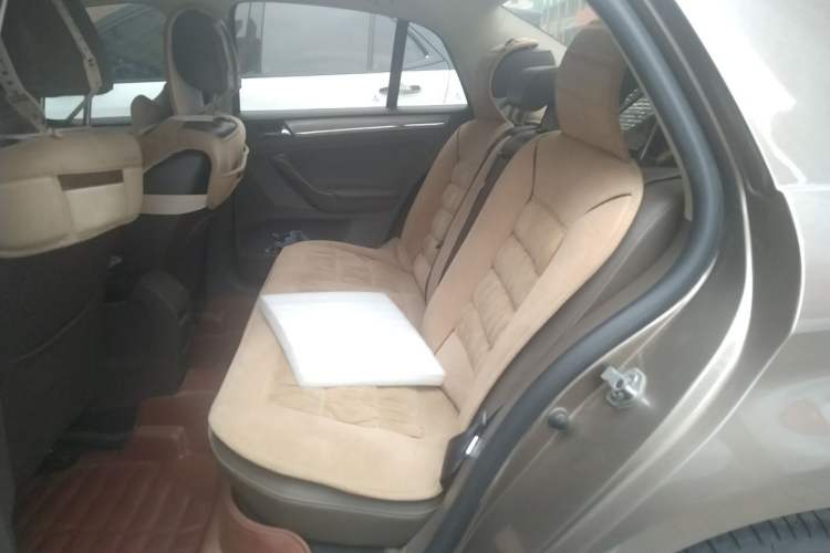 Used Volkswagen Bora 2013 1.6L Manual Comfort Model Left Rear Seat