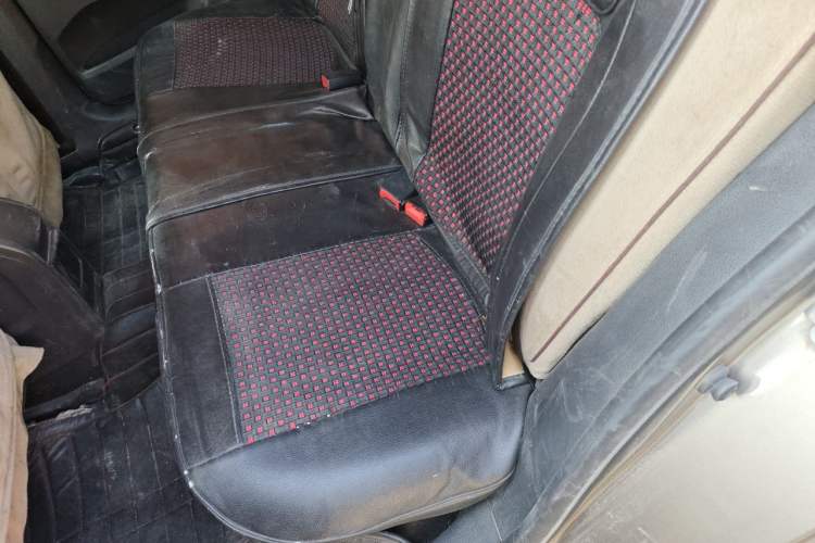 Used Volkswagen Bora 2013 1.6L Manual Fashion Edition Left Rear Seat