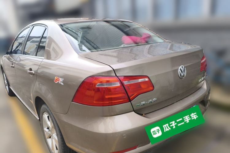 Used Volkswagen Bora 2013 1.4T Manual Comfort Model Rear Left 45 Deg