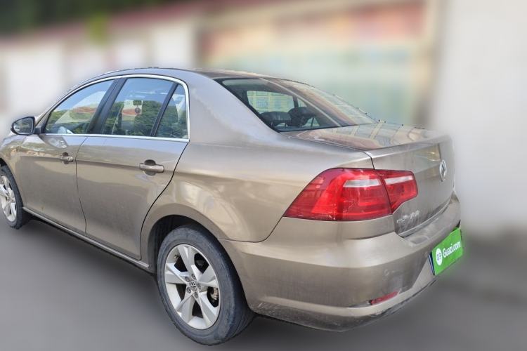 Used Volkswagen Bora 2013 1.6L Manual Comfort Model Rear Left 45 Deg