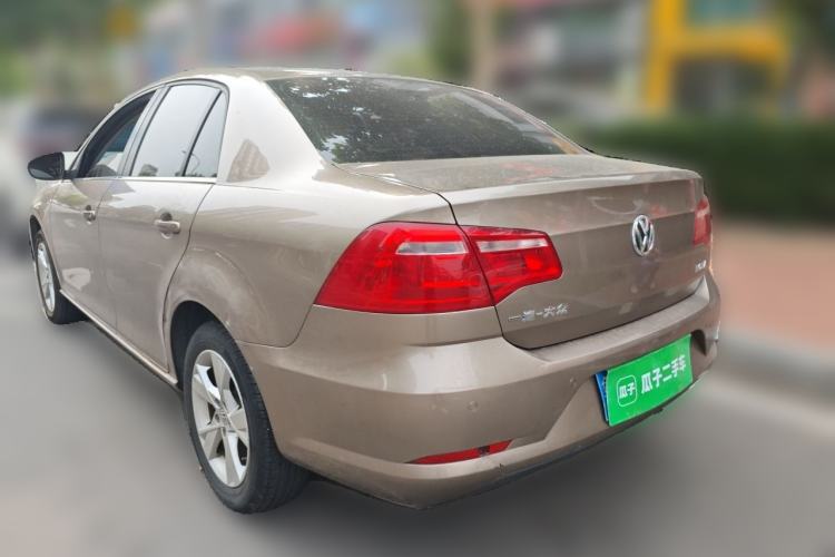 Used Volkswagen Bora 2013 1.6L Automatic Comfort Model Rear Left 45 Deg