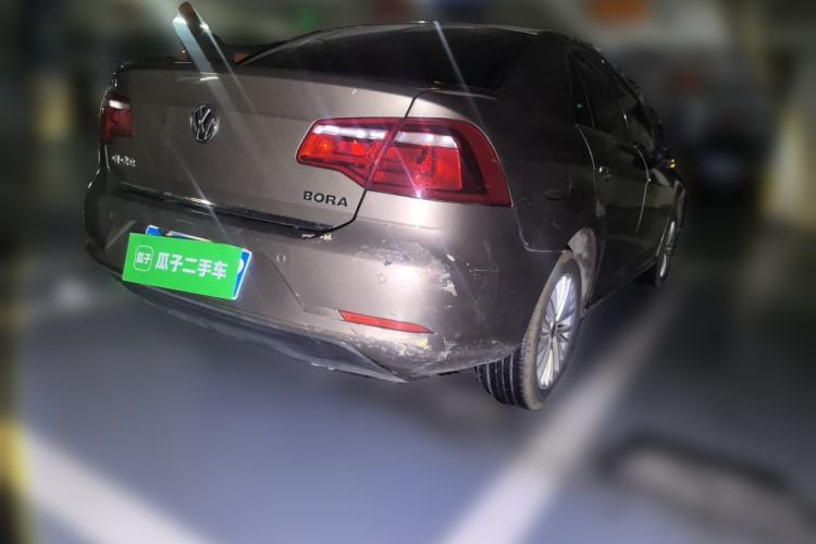 Used Volkswagen Bora 2013 1.6L Automatic Luxury Model Rear Right 45 Deg