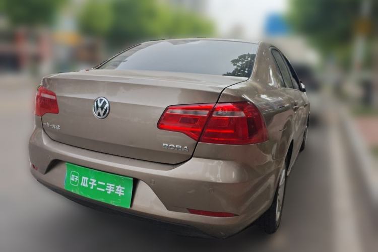 Used Volkswagen Bora 2013 1.6L Automatic Comfort Model Rear Right 45 Deg