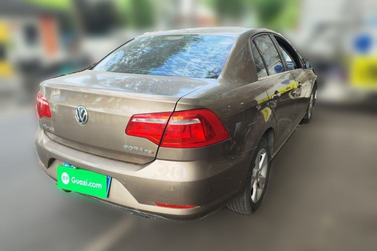 Used Volkswagen Bora 2013 1.4T Manual Comfort Model Rear Right 45 Deg