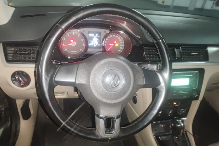 Used Volkswagen Bora 2013 1.6L Automatic Comfort Model Steering Wheel