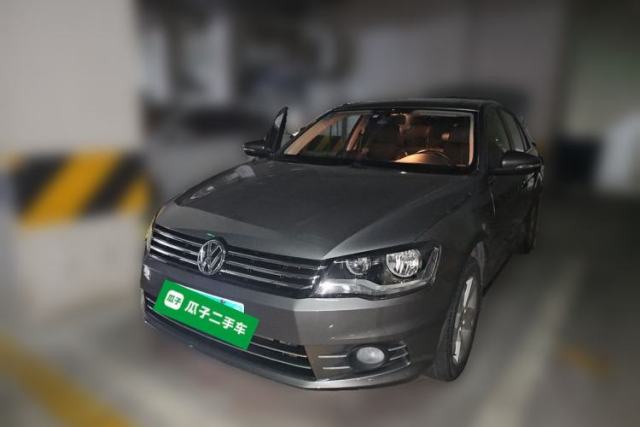 Ojetý Volkswagen Bora 2013 1.6L Automatic Luxury Model