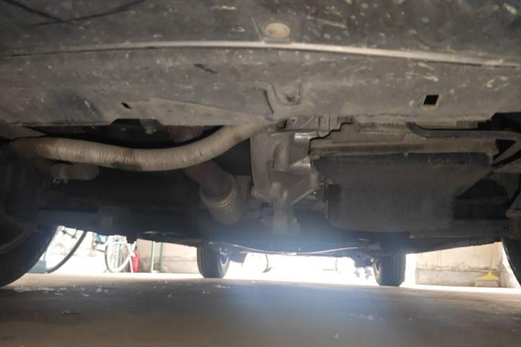 Used Volkswagen Bora 2013 1.6L Automatic Fashion Model Chassis Front
