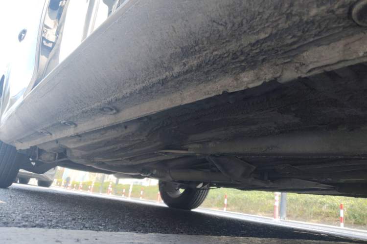 Used Volkswagen Bora 2013 1.6L Manual Fashion Edition Chassis Front Right
