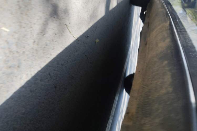 Used Volkswagen Bora 2013 1.6L Manual Fashion Edition Chassis Front Right