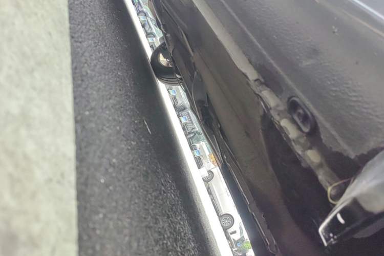 Used Volkswagen Bora 2013 1.6L Automatic Comfort Model Chassis Front Right