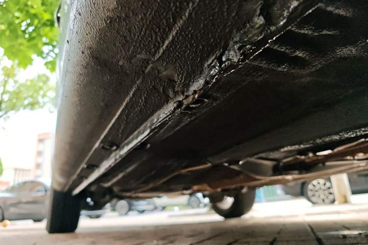Used Volkswagen Bora 2013 1.6L Manual Comfort Model Chassis Front Right
