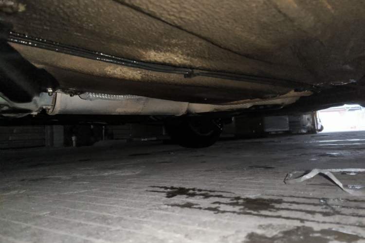 Used Volkswagen Bora 2013 1.6L Manual Fashion Edition Chassis Rear Left