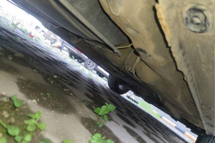 Used Volkswagen Bora 2013 1.6L Manual Comfort Model Chassis Rear Right