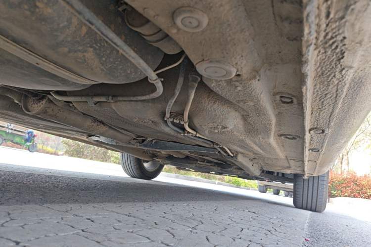 Used Volkswagen Bora 2013 1.6L Manual Comfort Model Chassis Rear Right
