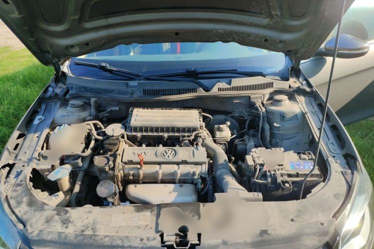 Used Volkswagen Bora 2013 1.6L Automatic Comfort Model Engine Bay