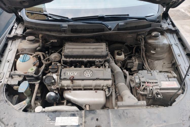 Used Volkswagen Bora 2013 1.6L Manual Fashion Edition Engine Bay