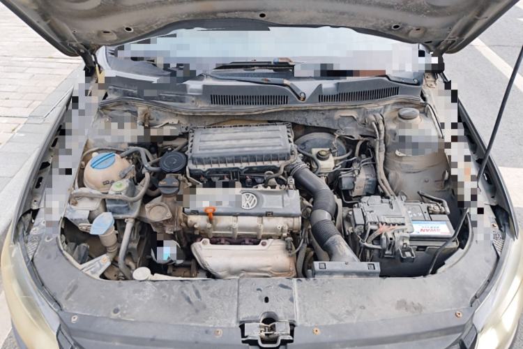 Used Volkswagen Bora 2013 1.6L Manual Comfort Model Engine Bay