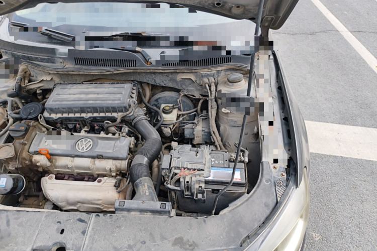 Used Volkswagen Bora 2013 1.6L Manual Comfort Model Engine Bay Left