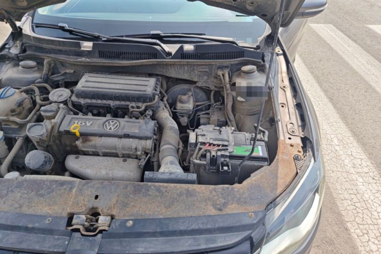 Used Volkswagen Bora 2013 1.6L Manual Comfort Model Engine Bay Left
