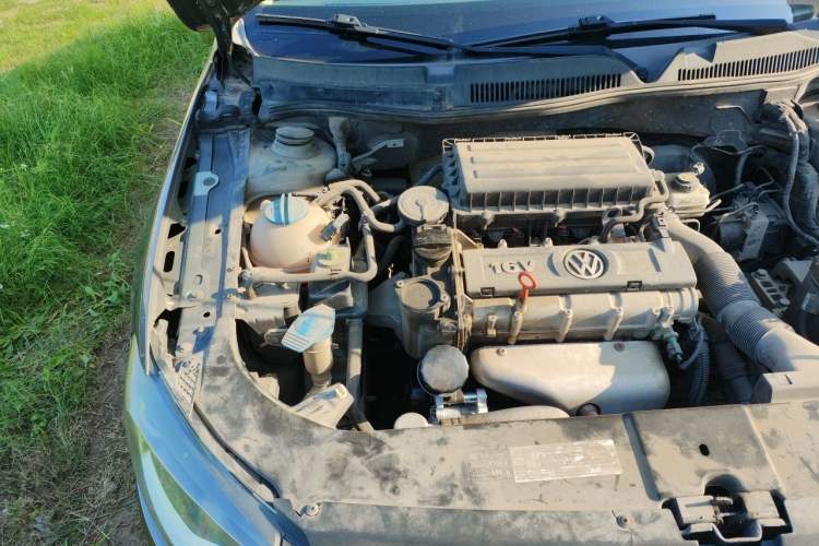 Used Volkswagen Bora 2013 1.6L Automatic Comfort Model Engine Bay Right