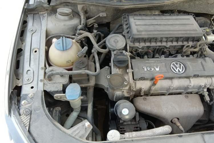 Used Volkswagen Bora 2013 1.6L Automatic Comfort Model Engine Bay Right
