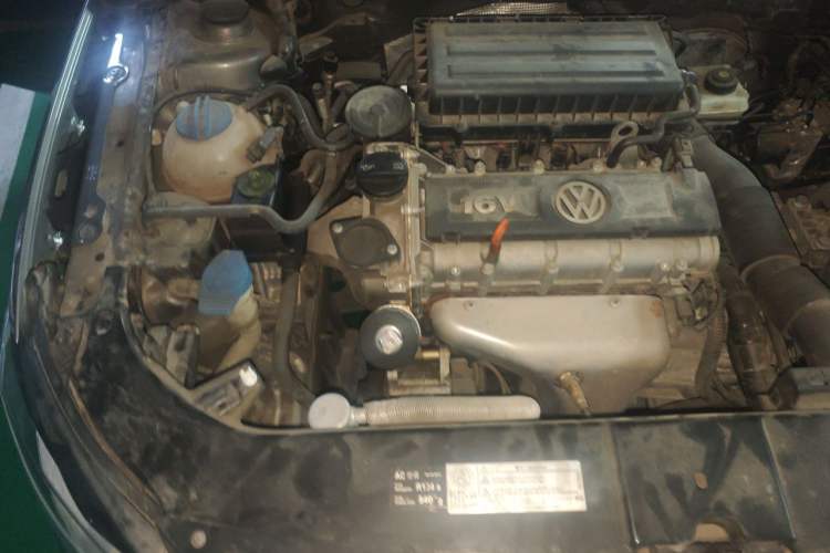 Used Volkswagen Bora 2013 1.6L Automatic Comfort Model Engine Bay Right