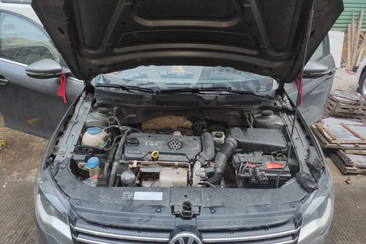 Used Volkswagen Bora 2013 1.4T Automatic Comfort Model Engine Bay