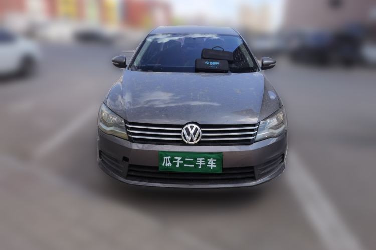Used Volkswagen Bora 2013 1.6L Manual Fashion Edition Front