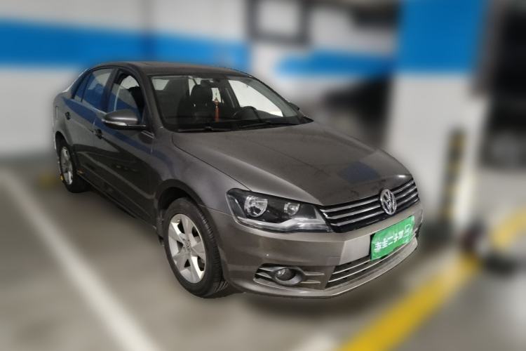 Used Volkswagen Bora 2013 1.6L Automatic Comfort Model Front Right 45 Deg