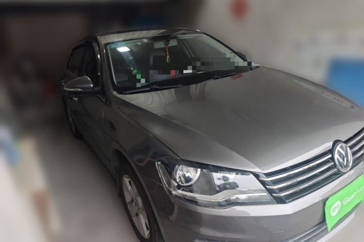 Used Volkswagen Bora 2013 1.6L Manual Comfort Model Front Right 45 Deg