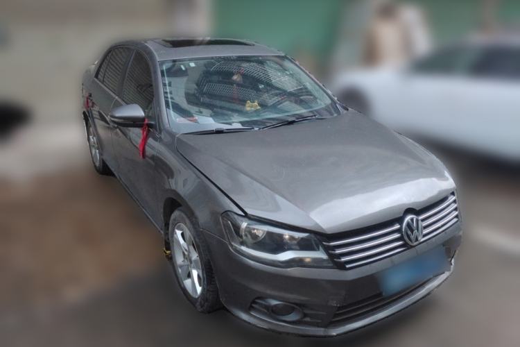 Used Volkswagen Bora 2013 1.4T Automatic Comfort Model Front Right 45 Deg