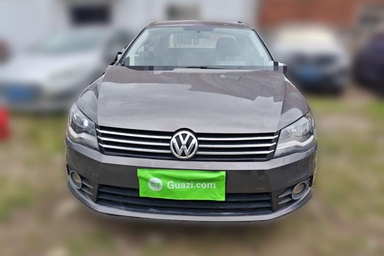 Used Volkswagen Bora 2013 1.6L Automatic Fashion Model Front