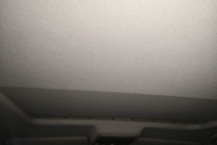 Used Volkswagen Bora 2013 1.6L Automatic Comfort Model Headliner
