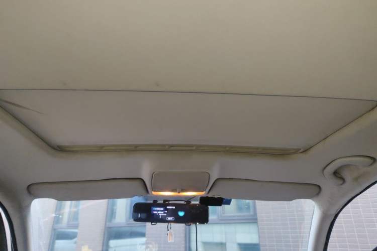 Used Volkswagen Bora 2013 1.6L Manual Comfort Model Headliner