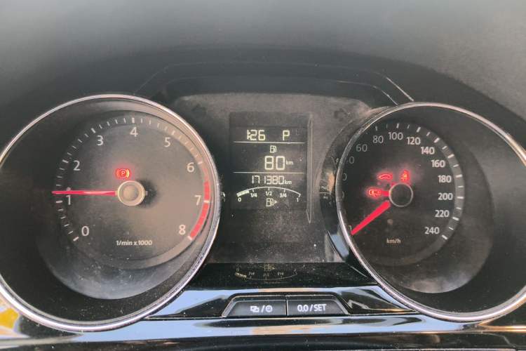Used Volkswagen Bora 2013 1.4T Automatic Comfort Model Instrument Cluster