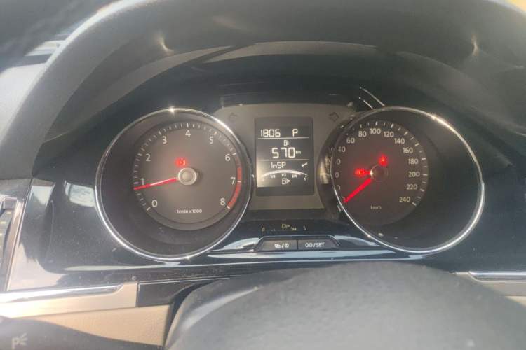 Used Volkswagen Bora 2013 1.6L Automatic Comfort Model Instrument Cluster